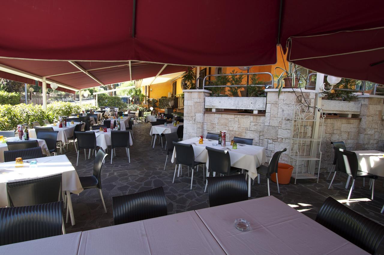 Albergo Tavernetta Castelnuovo del Garda Eksteriør billede